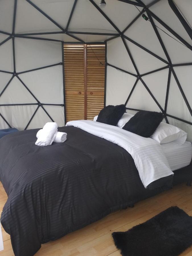 瓜塔维塔Glamping Wayra别墅 外观 照片